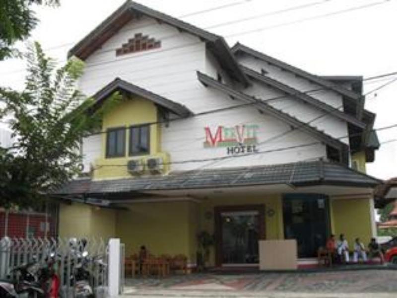 Mervit Hotel Паданг Екстер'єр фото